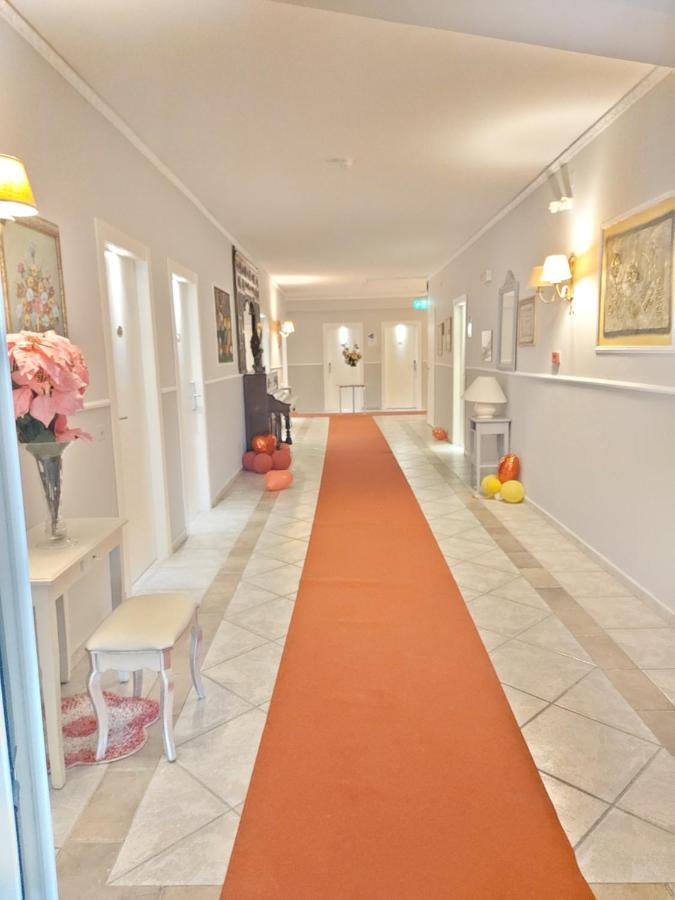 Hotel Caribe Casalnuovo Di Napoli Eksteriør billede