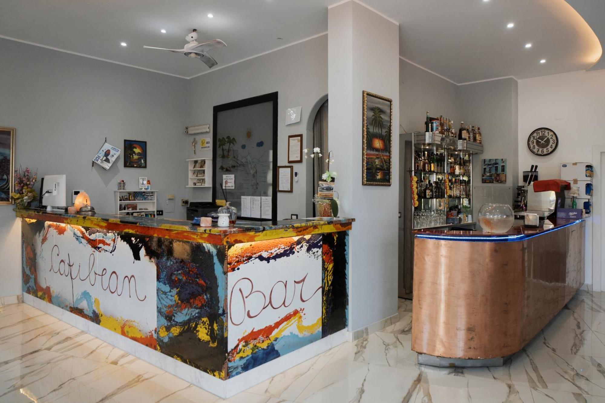 Hotel Caribe Casalnuovo Di Napoli Eksteriør billede
